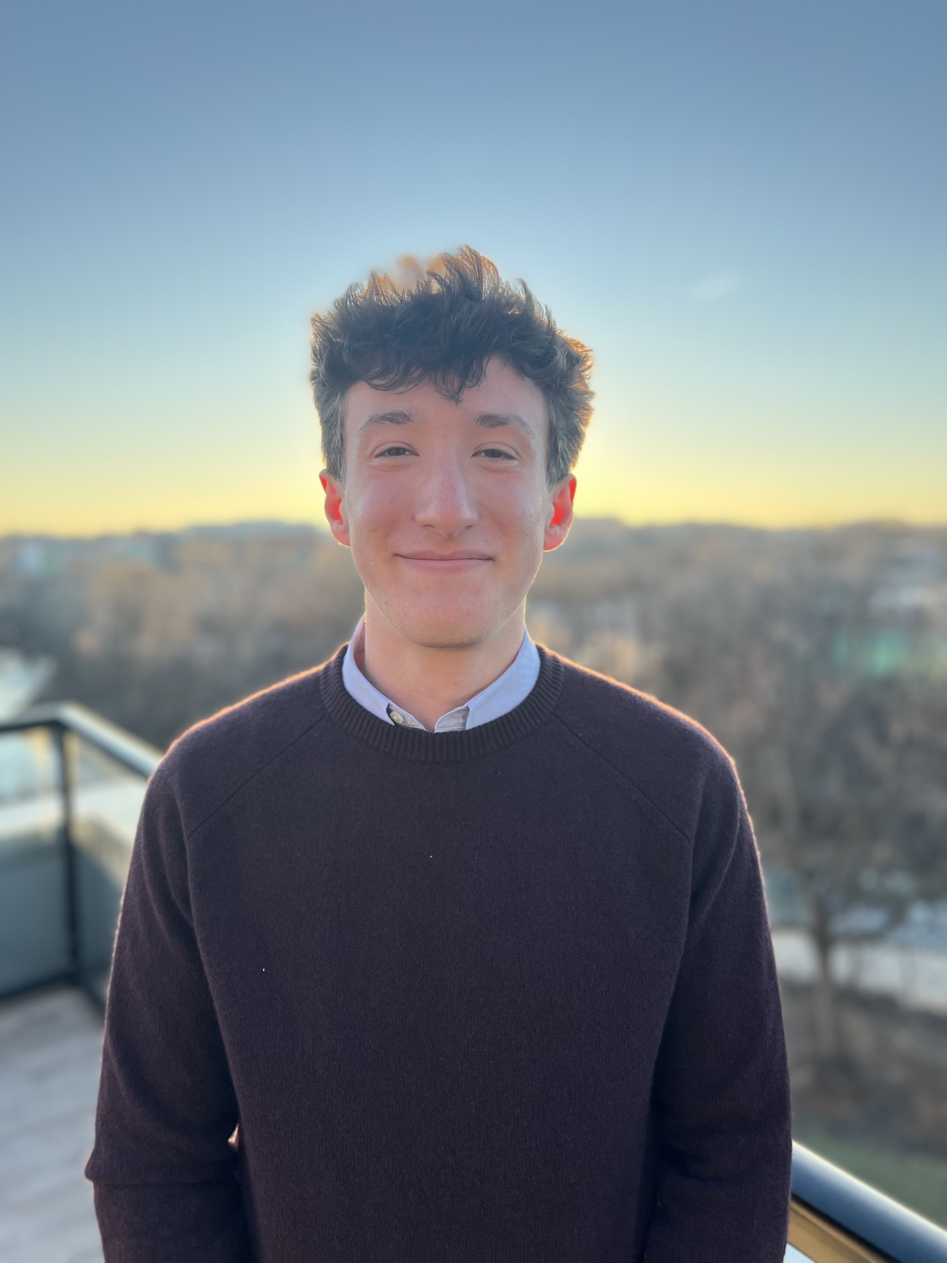 Benjamin Raufman's headshot